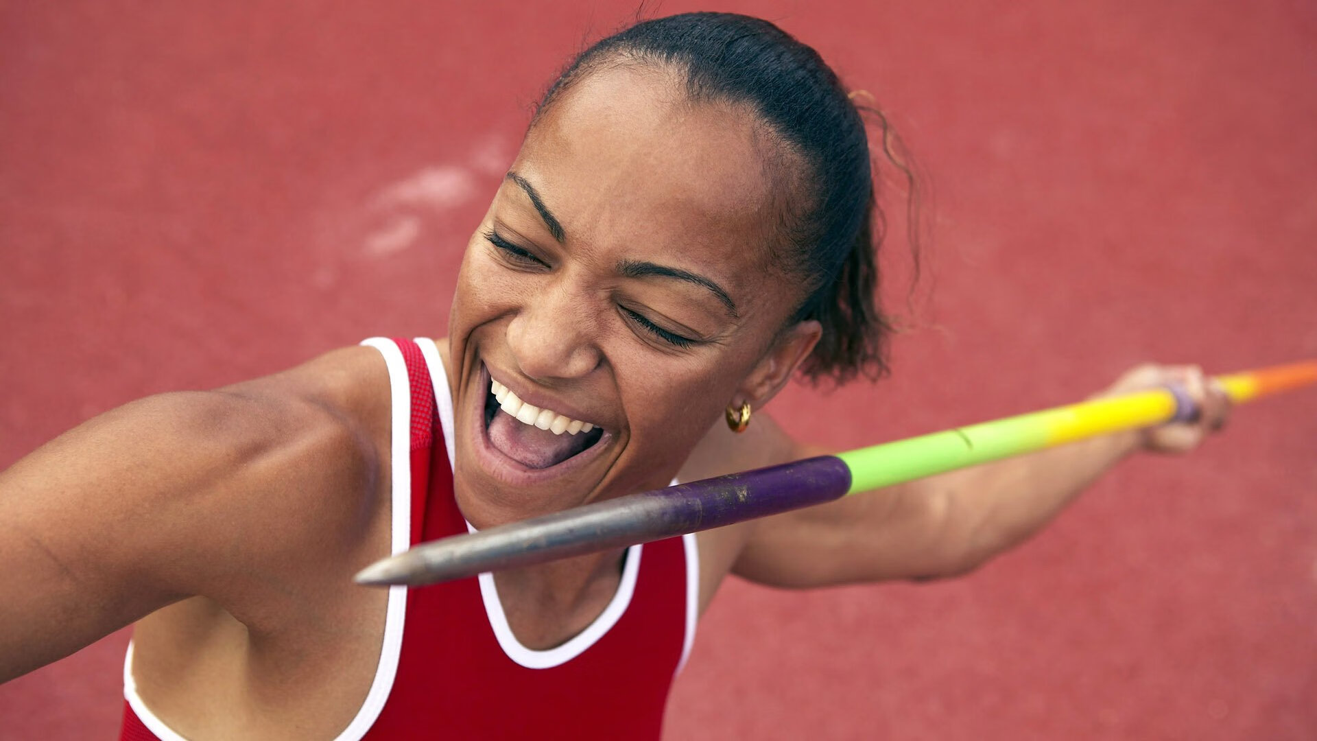 南非橄榄球：成功举办的赛事推动当地经济发展，南非获得橄榄球世界杯